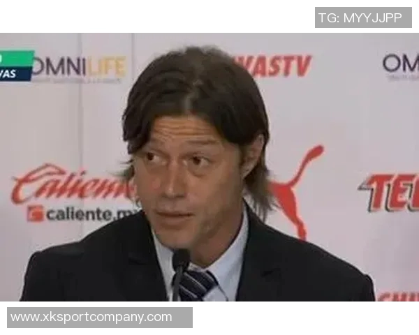 塞维利亚主帅强调输球原因在于马竞表现出色而非裁判因素 塞维利亚主帅强调输球原因在于马竞表现出色而非裁判因素