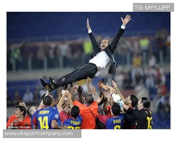 瓜迪奥拉在足球领域的独特影响力与创新成就引领未来发展 瓜迪奥拉在足球领域的独特影响力与创新成就引领未来发展