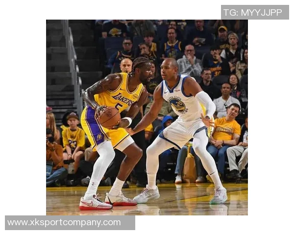 科尔公布球队训练首发阵容库里波杰姆巴特勒追梦霍福德领衔出战