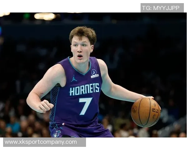 克尼佩尔半场表现低迷仅得5分2助攻正负值9成为全队最低 克尼佩尔半场表现低迷仅得5分2助攻正负值9成为全队最低