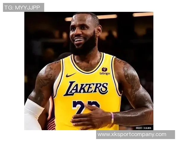 里夫斯赞詹姆斯隔扣表现41岁依然展现惊人实力令人惊叹