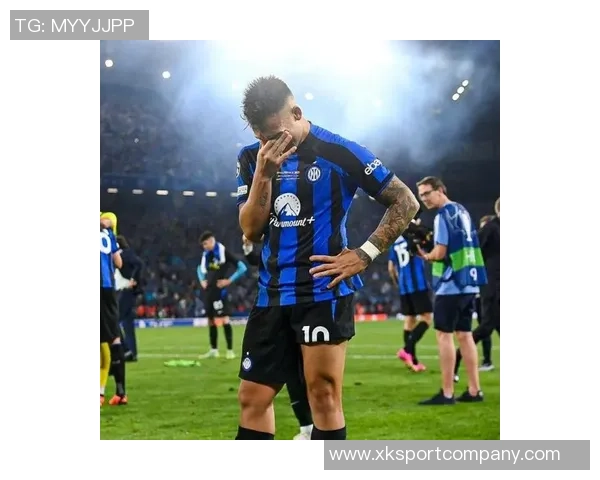 劳塔罗展望意甲争冠决战齐沃早餐时亲密互动国米全队 劳塔罗展望意甲争冠决战齐沃早餐时亲密互动国米全队